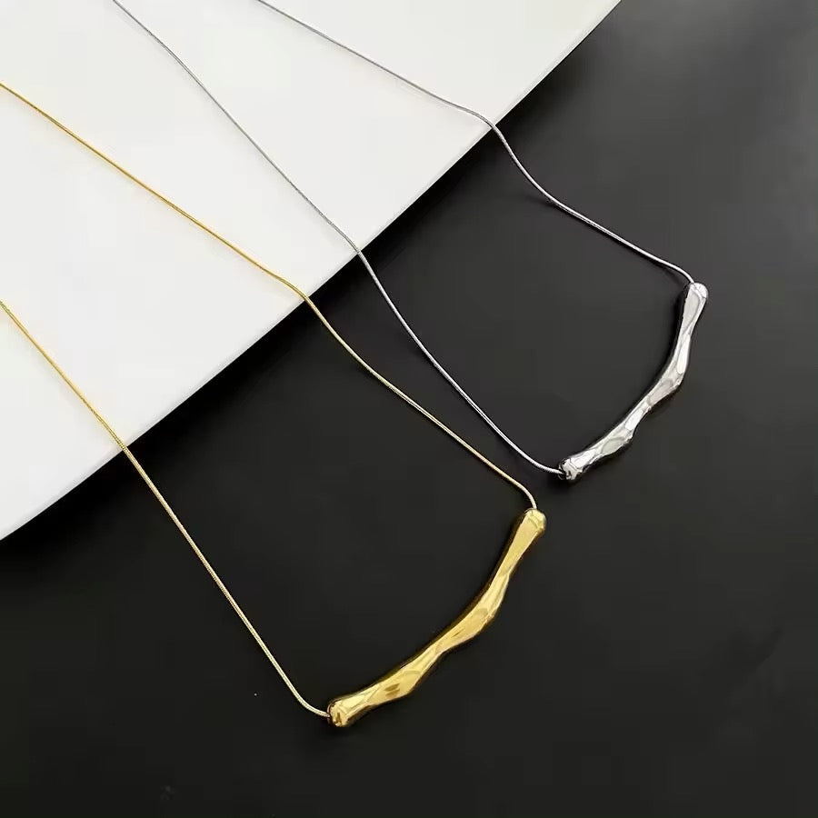 Minimalist Simple Design Elegant Collarbone Necklace necklaces LUNARITY GARAGE