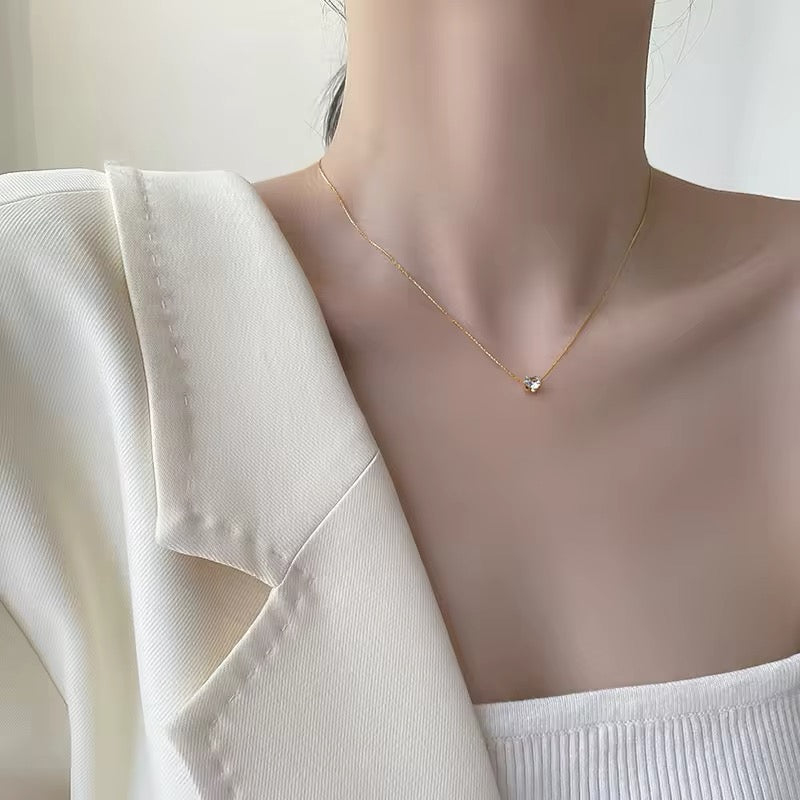 Minimalist Elegant Sparkling Zircon Clavicle Chain Necklace necklaces LUNARITY GARAGE