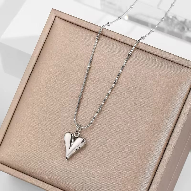 Temperament Minimalist Cute Heart Pendant Necklace necklaces LUNARITY GARAGE Silver