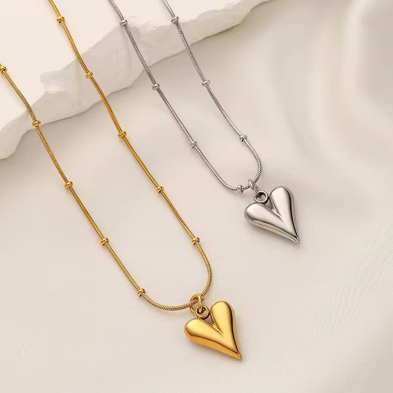 Temperament Minimalist Cute Heart Pendant Necklace necklaces LUNARITY GARAGE   