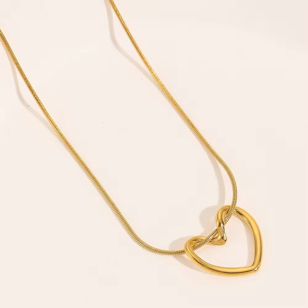 Mini Hollow Twist Heart Pendant Necklace necklaces LUNARITY GARAGE   