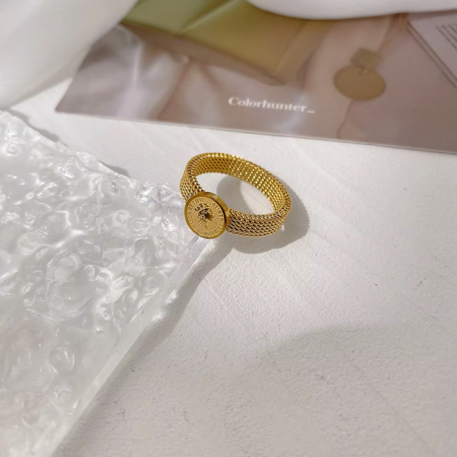 Vintage Creative Beauty Head Portrait Gold Ring ring LUNARITY GARAGE