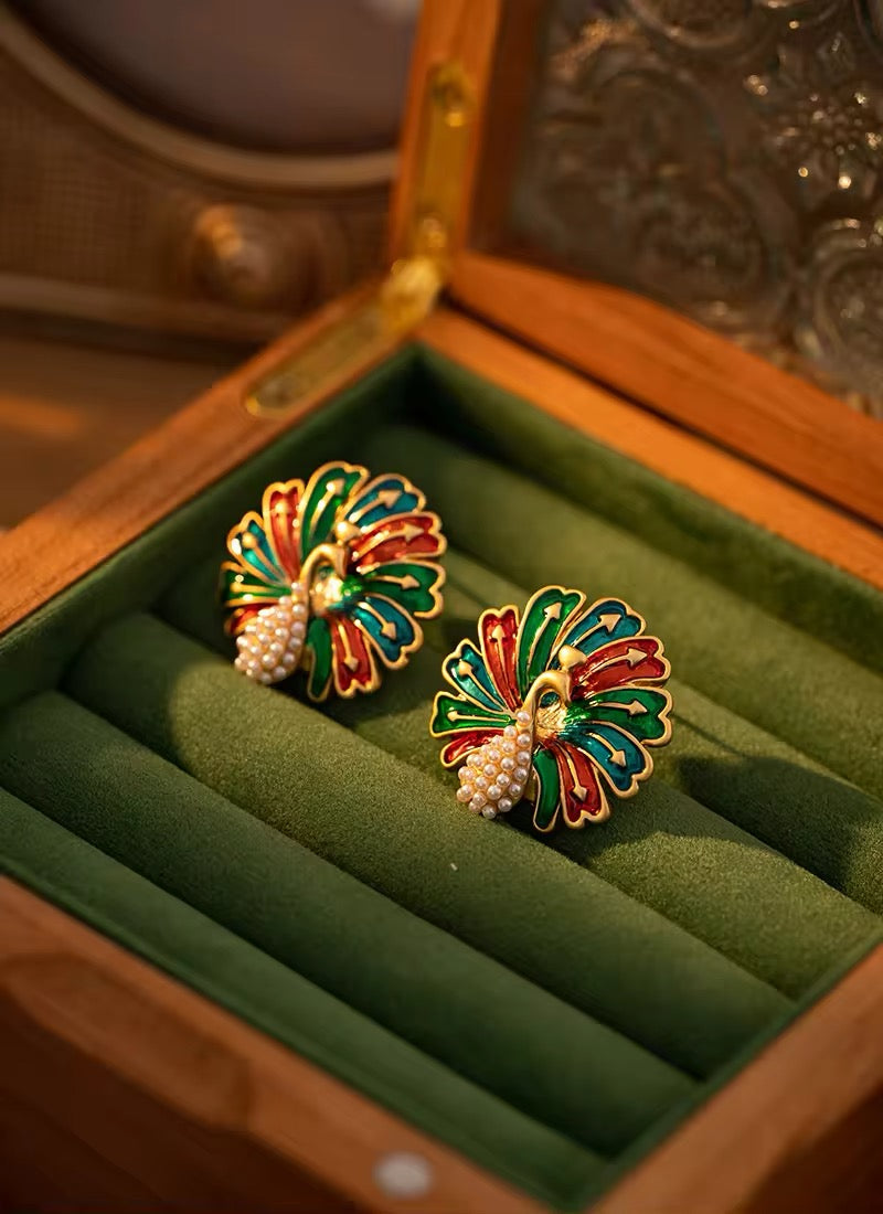 Vintage Multi Color Pearl Peacock Stud Earrings earrings LUNARITY GARAGE