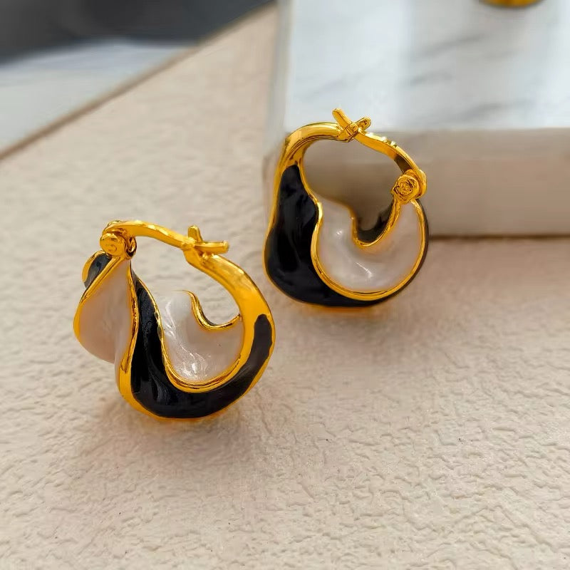 Retro Unique Wave Two-Tone Enamel Hoop Earrings earrings LUNARITY GARAGE Black  