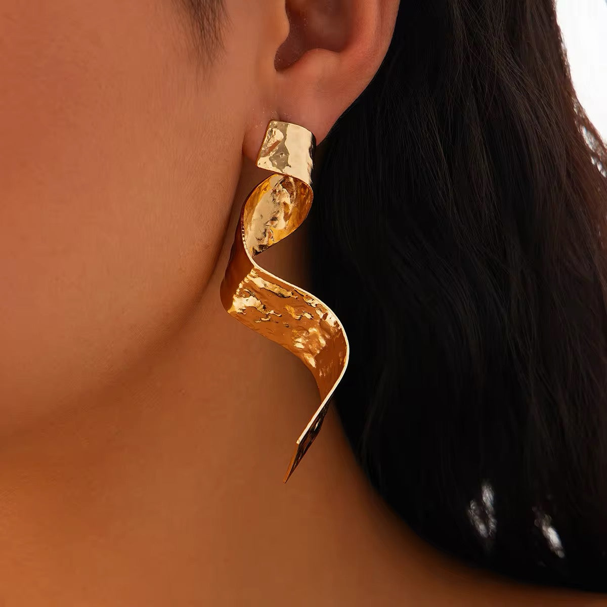 Creative Metal Thick Wave Shaped Drop Earrings earrings LUNARITY GARAGE