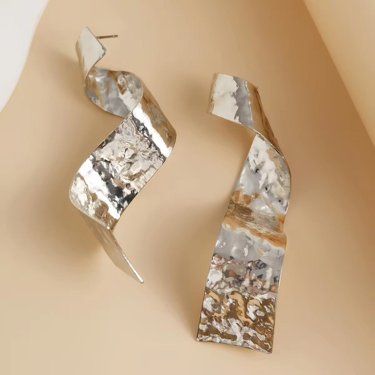 Creative Metal Thick Wave Shaped Drop Earrings earrings LUNARITY GARAGE