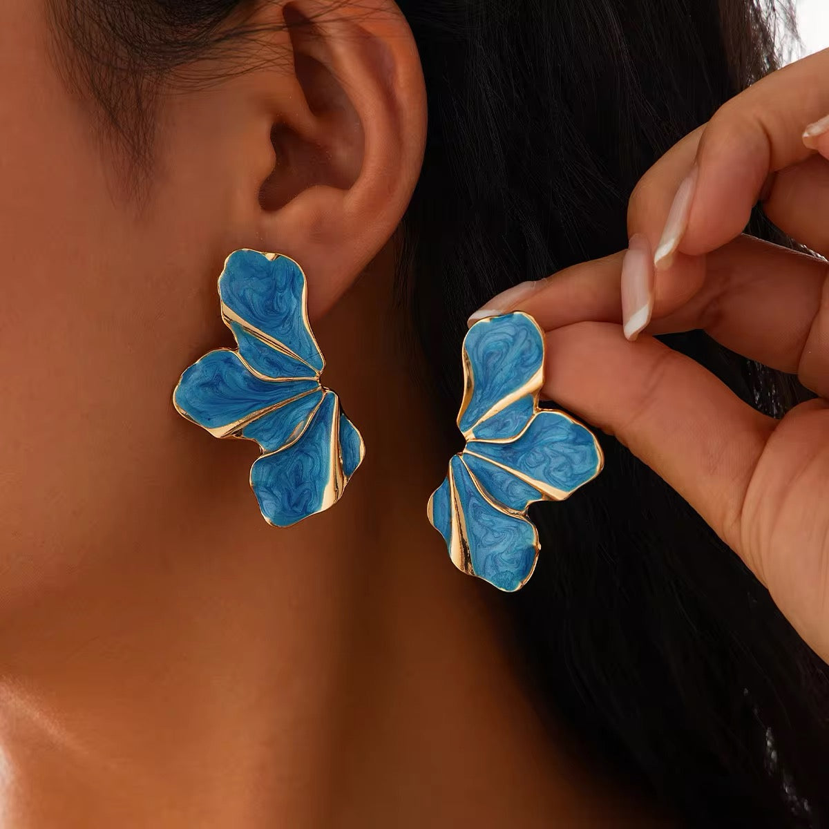 Asymmetric Charming Enamel Flower Petal Stud Earrings earrings LUNARITY GARAGE Blue