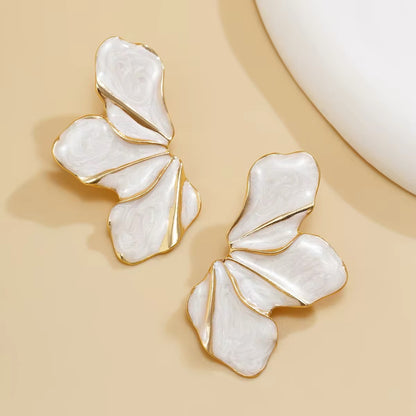 Asymmetric Charming Enamel Flower Petal Stud Earrings earrings LUNARITY GARAGE   