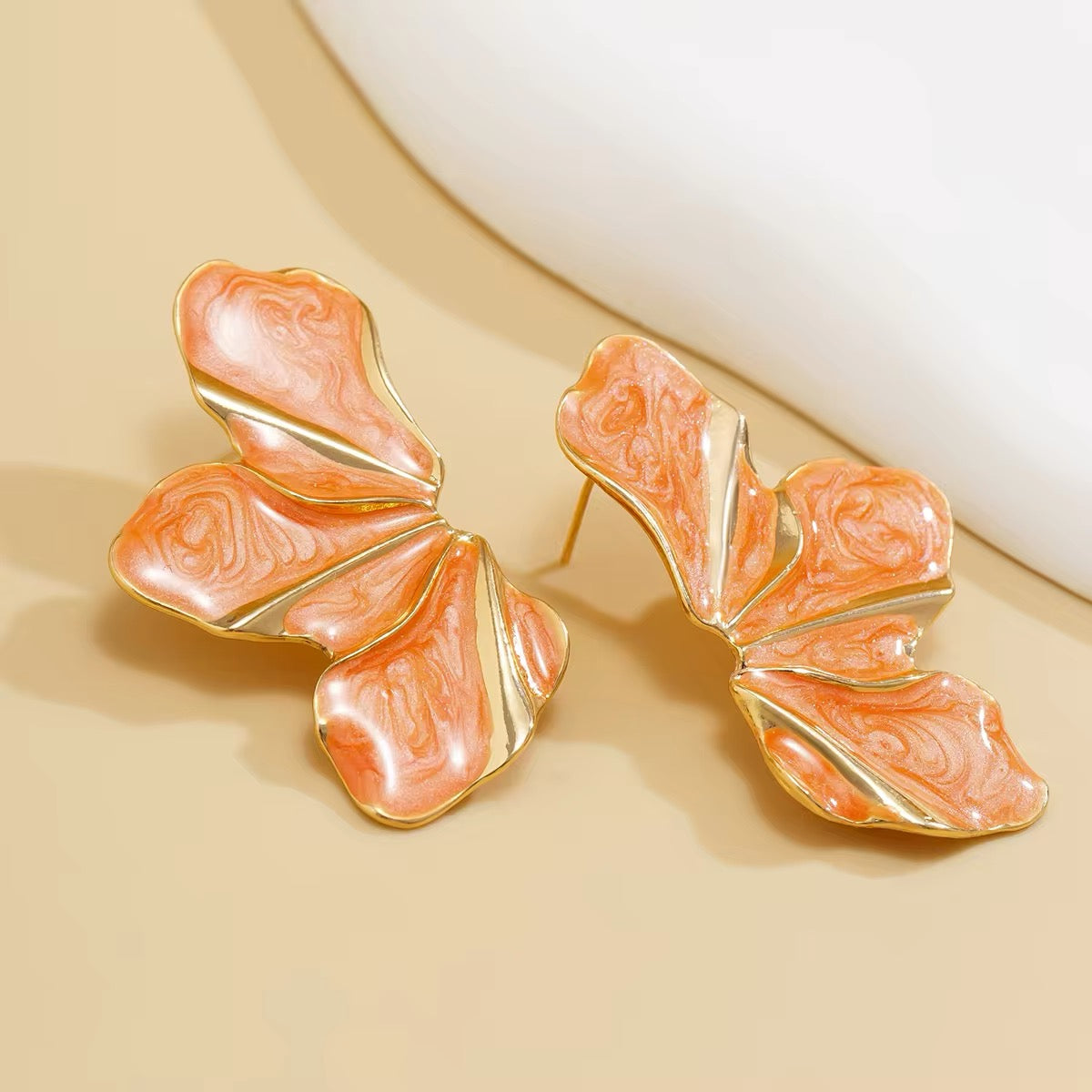 Asymmetric Charming Enamel Flower Petal Stud Earrings earrings LUNARITY GARAGE   