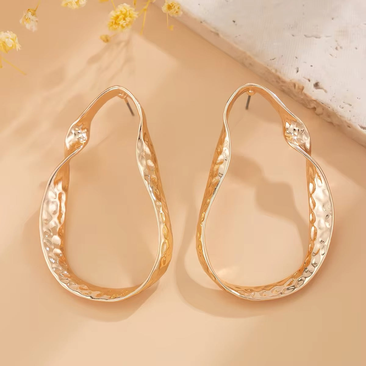 Vintage Twisted Irregular Hollow Circle Drop Earrings earrings LUNARITY GARAGE