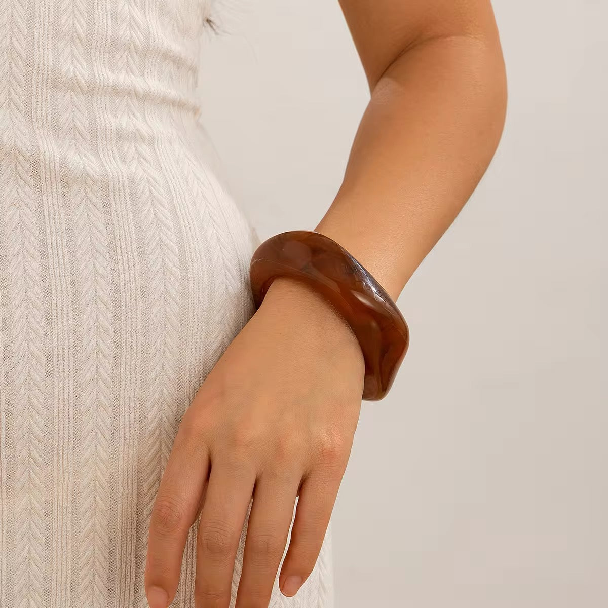 Retro Aesthetic Exaggerated Irregular Big Acrylic Bangle Bracelets bracelets LUNARITY GARAGE Brown  