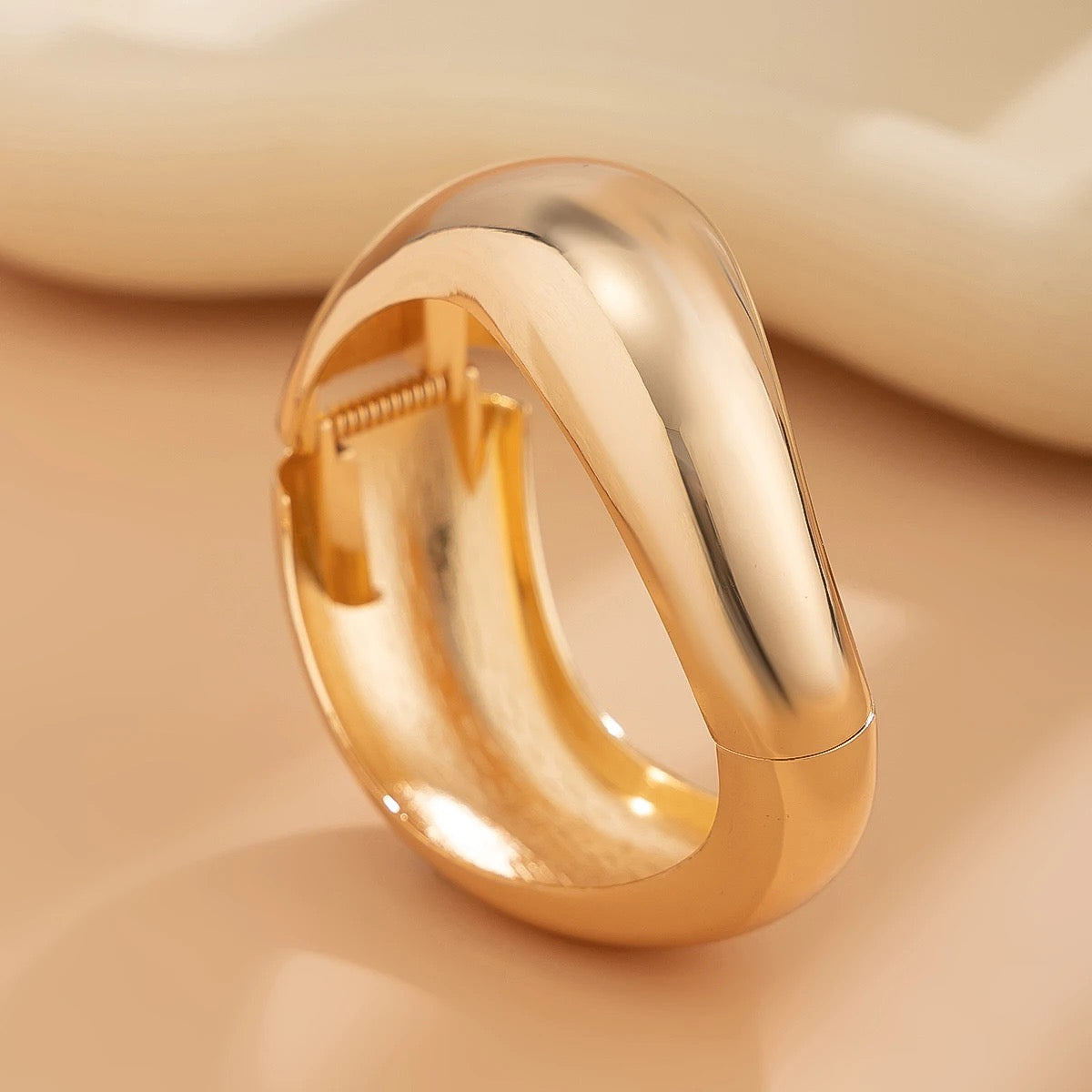 Luxury Exaggerated Smooth Metal Thick Bangles bracelets LUNARITY GARAGE   