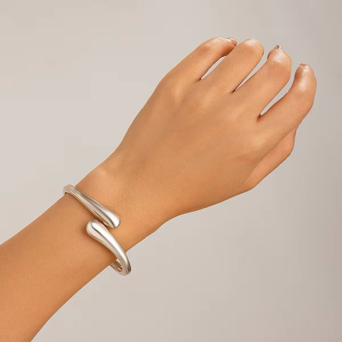 Classic Simple Charm Smooth Metal Water Drop Shaped Bangles bracelets LUNARITY GARAGE Silver  