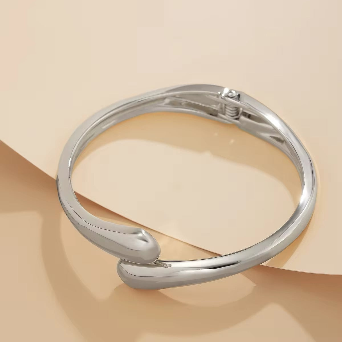Classic Simple Charm Smooth Metal Water Drop Shaped Bangles bracelets LUNARITY GARAGE