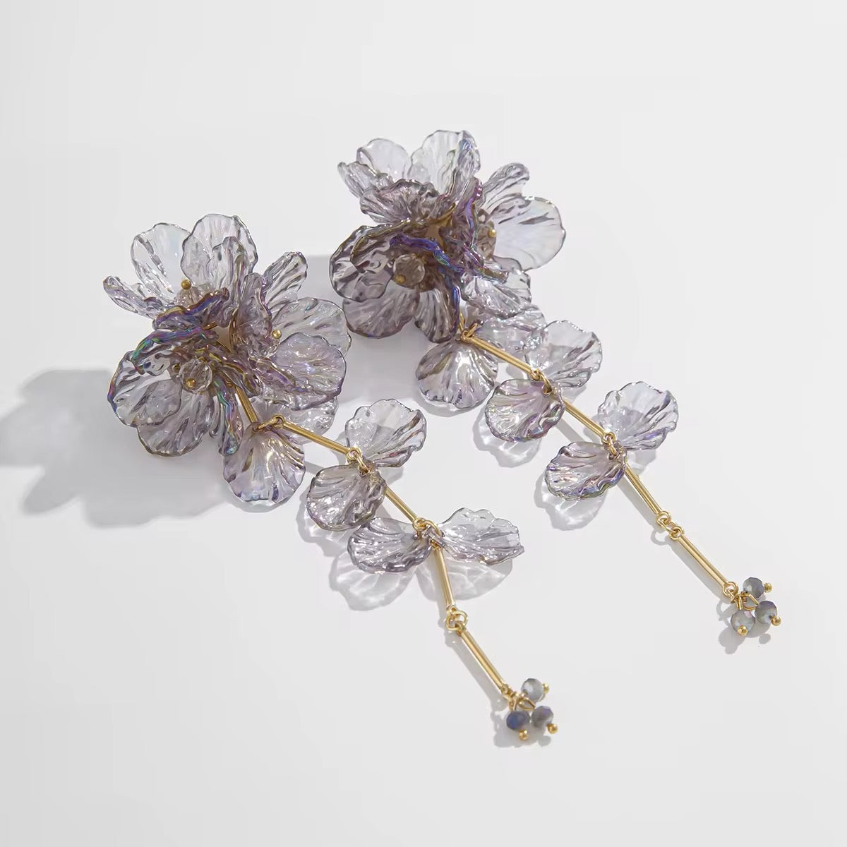 Elegant Charming Scallop Festival Flowers Earrings earrings LUNARITY GARAGE Gray