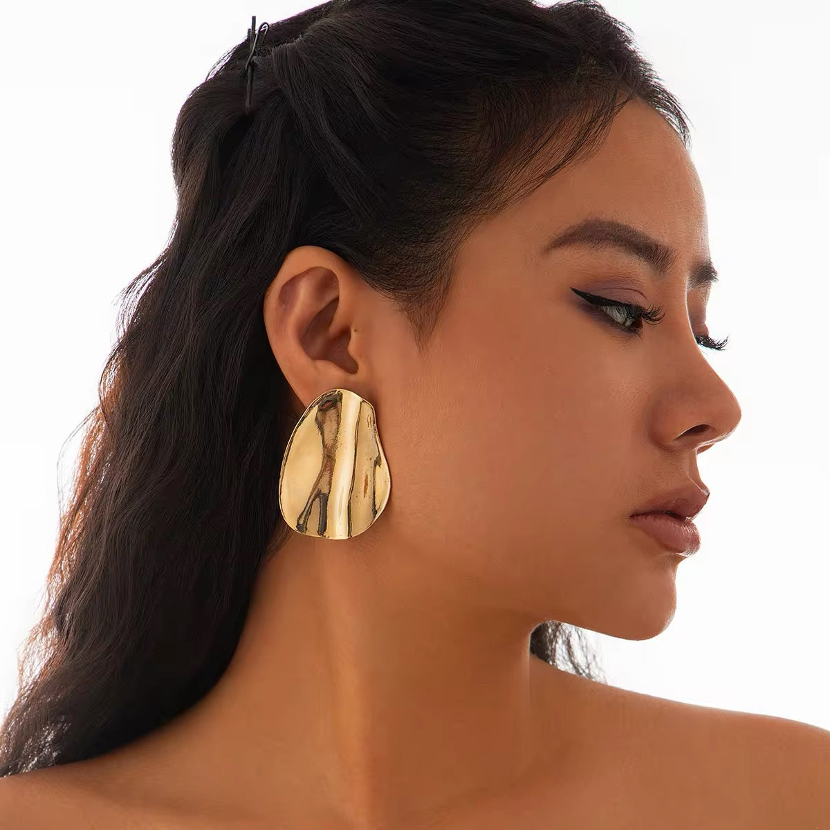 Elegant Irregular Metal Pleated Stud Earrings earrings LUNARITY GARAGE