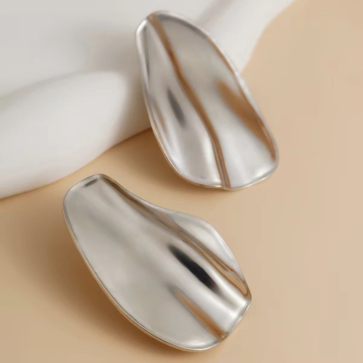 Elegant Irregular Metal Pleated Stud Earrings earrings LUNARITY GARAGE Silver