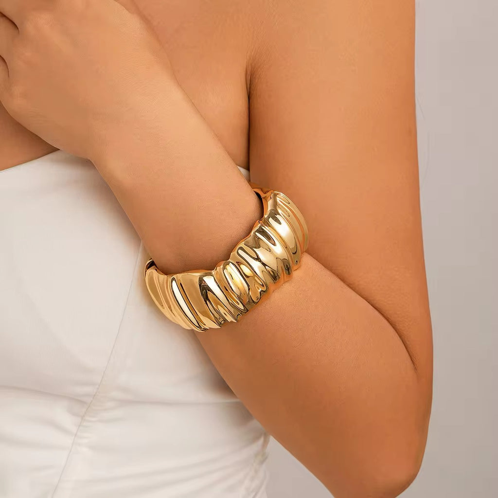 Exaggerated Irregular Wave Shaped Metal Bangles Bracelet bracelets LUNARITY GARAGE Gold  