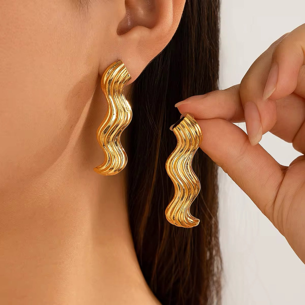 Simple Design Sea Wave Metal Drop Earrings earrings LUNARITY GARAGE Gold  