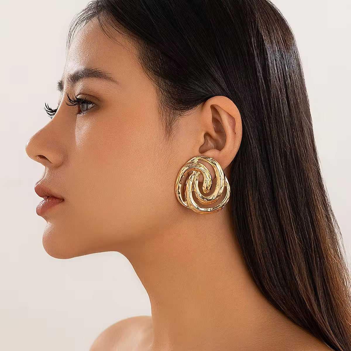 Metal Snake Shaped Spiral Stud Earrings earrings LUNARITY GARAGE Gold  