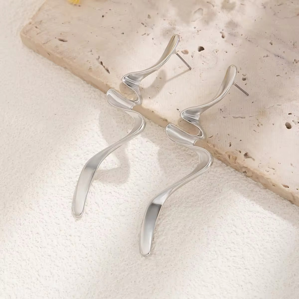 Creative Design Irregular Metal Twisted Drop Earrings earrings LUNARITY GARAGE Silver  