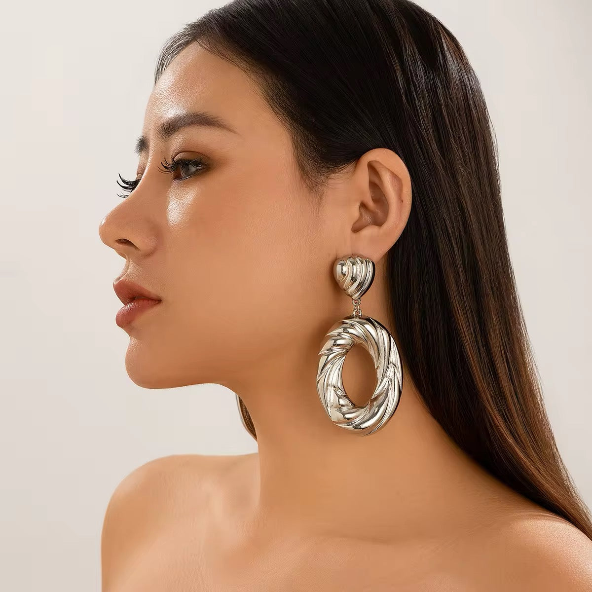 Exaggerated Twisted Metal Big Hollow Circle Pendant Earrings earrings LUNARITY GARAGE