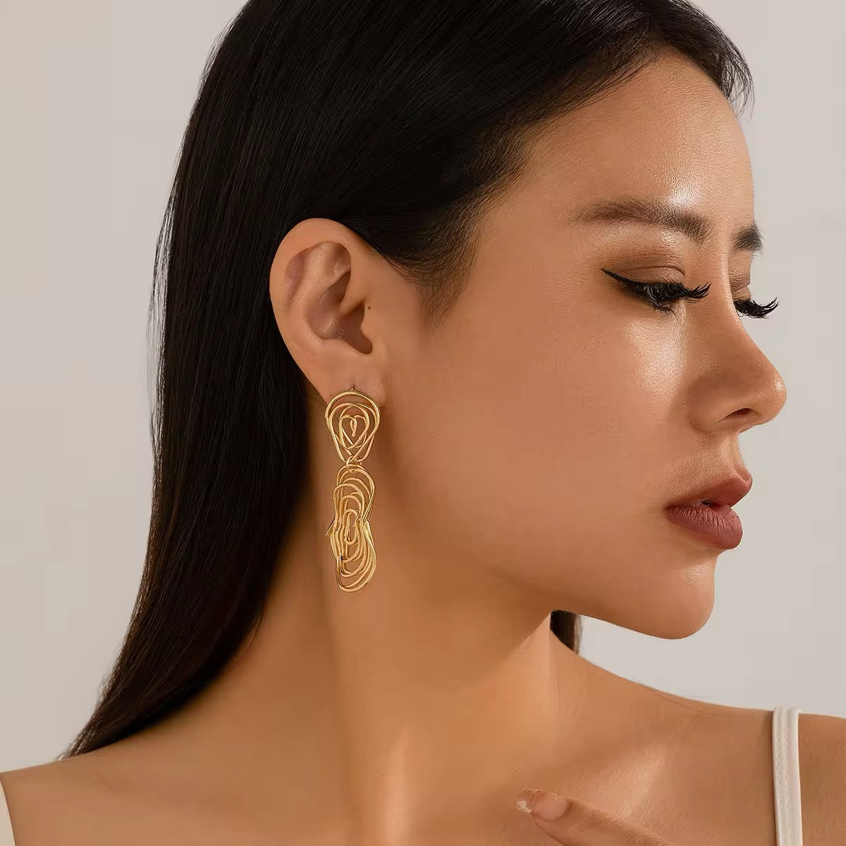 Creatively Irregular Metal Spiral Round Circle Pendant Drop Earrings earrings LUNARITY GARAGE