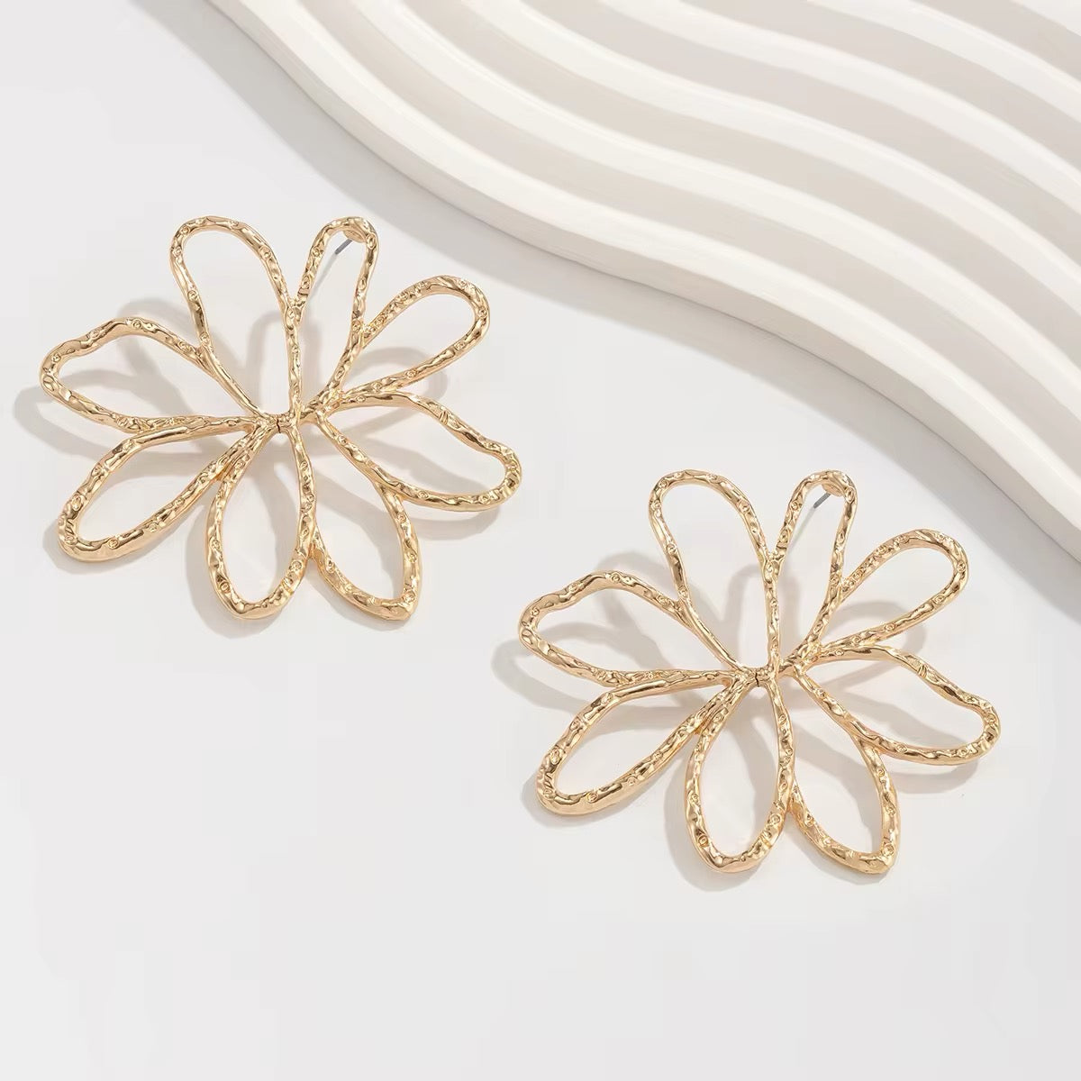 Floral Beauty Exaggerated Big Flower Drop Earrings earrings LUNARITY GARAGE   