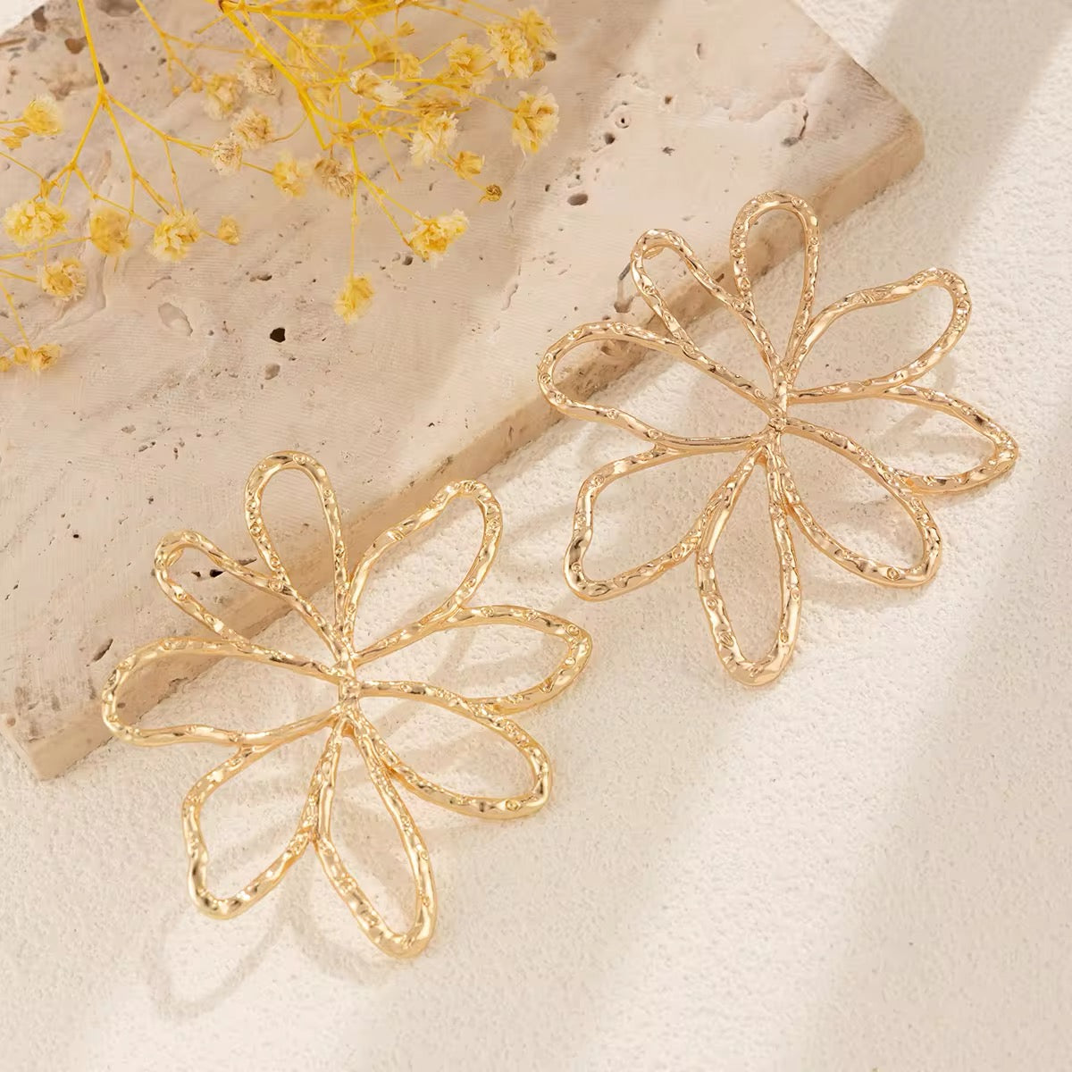 Floral Beauty Exaggerated Big Flower Drop Earrings earrings LUNARITY GARAGE
