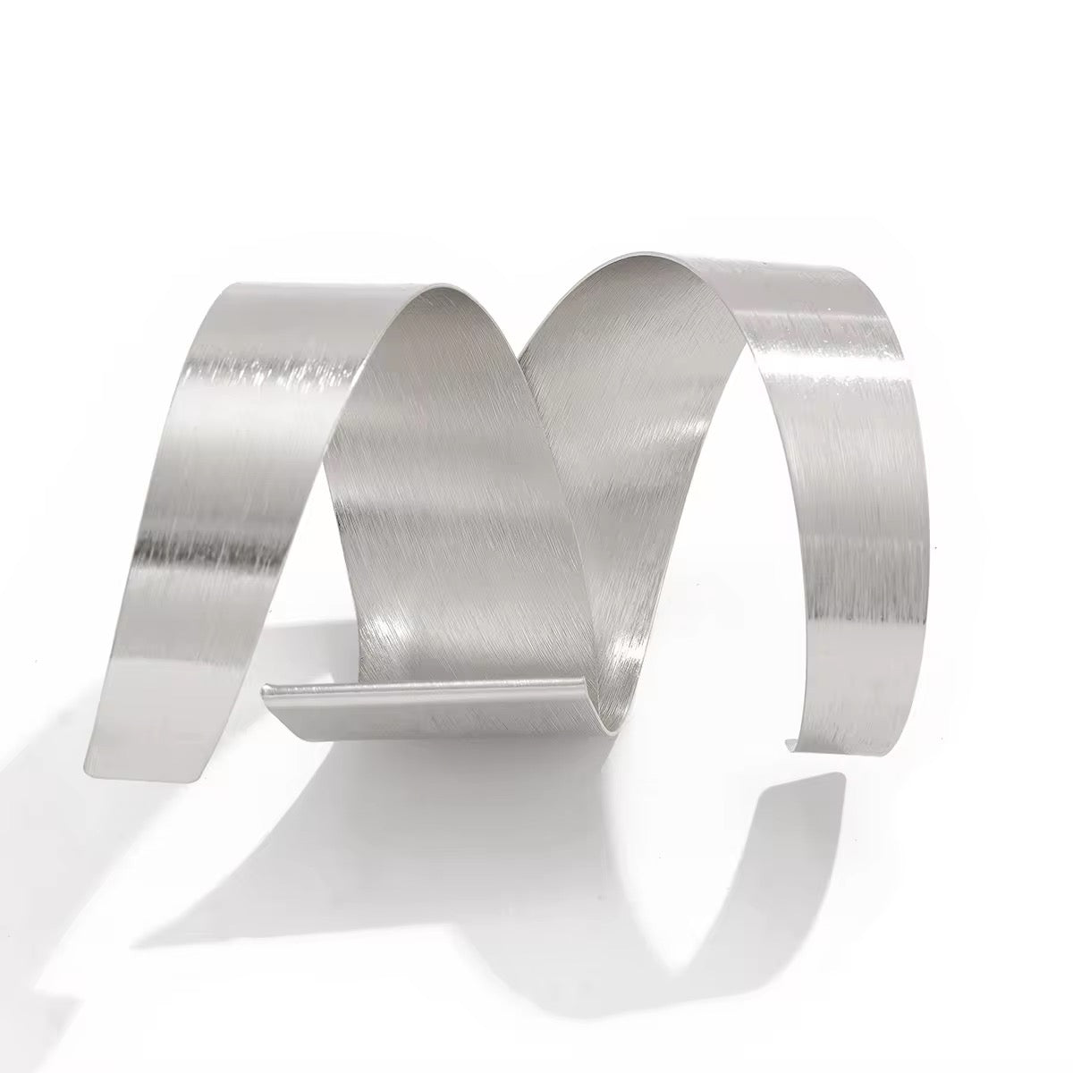 Exaggerated Folding Surround Circle Open Rave Cuff Arm Bracelet arm bracelet LUNARITY GARAGE