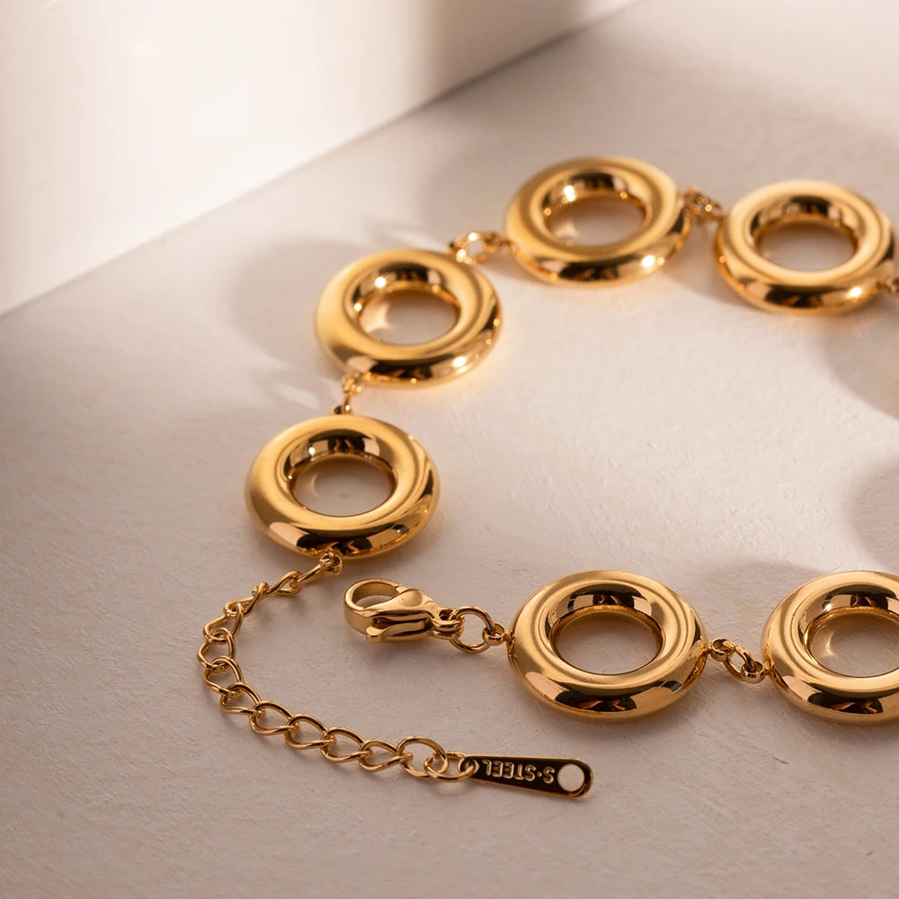 Gold Color Doughnut Round Chain Bracelet bracelets LUNARITY GARAGE   