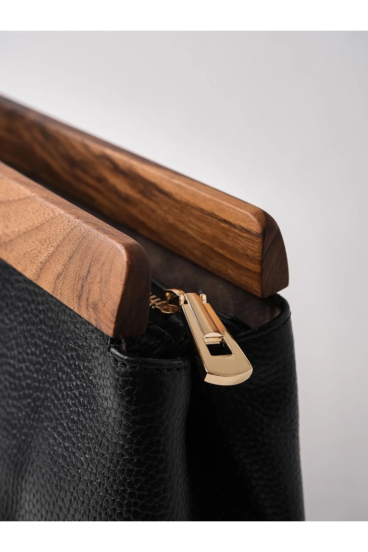 Luxurious Black Genuine Leather Clutch Handbag Walnut Wood Accents clutch LUNARITY GARAGE