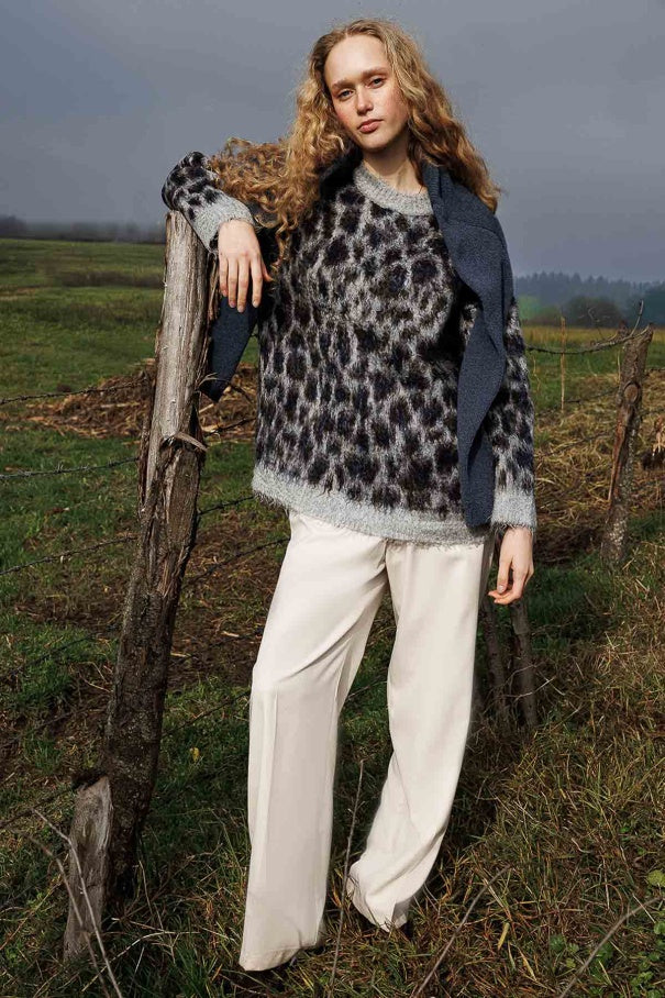 Leopard Print Brown Sweater – Crew Neck, Drop Shoulder, Fuzzy Texture, Relaxed Fit Knit sweater LUNARITY GARAGE