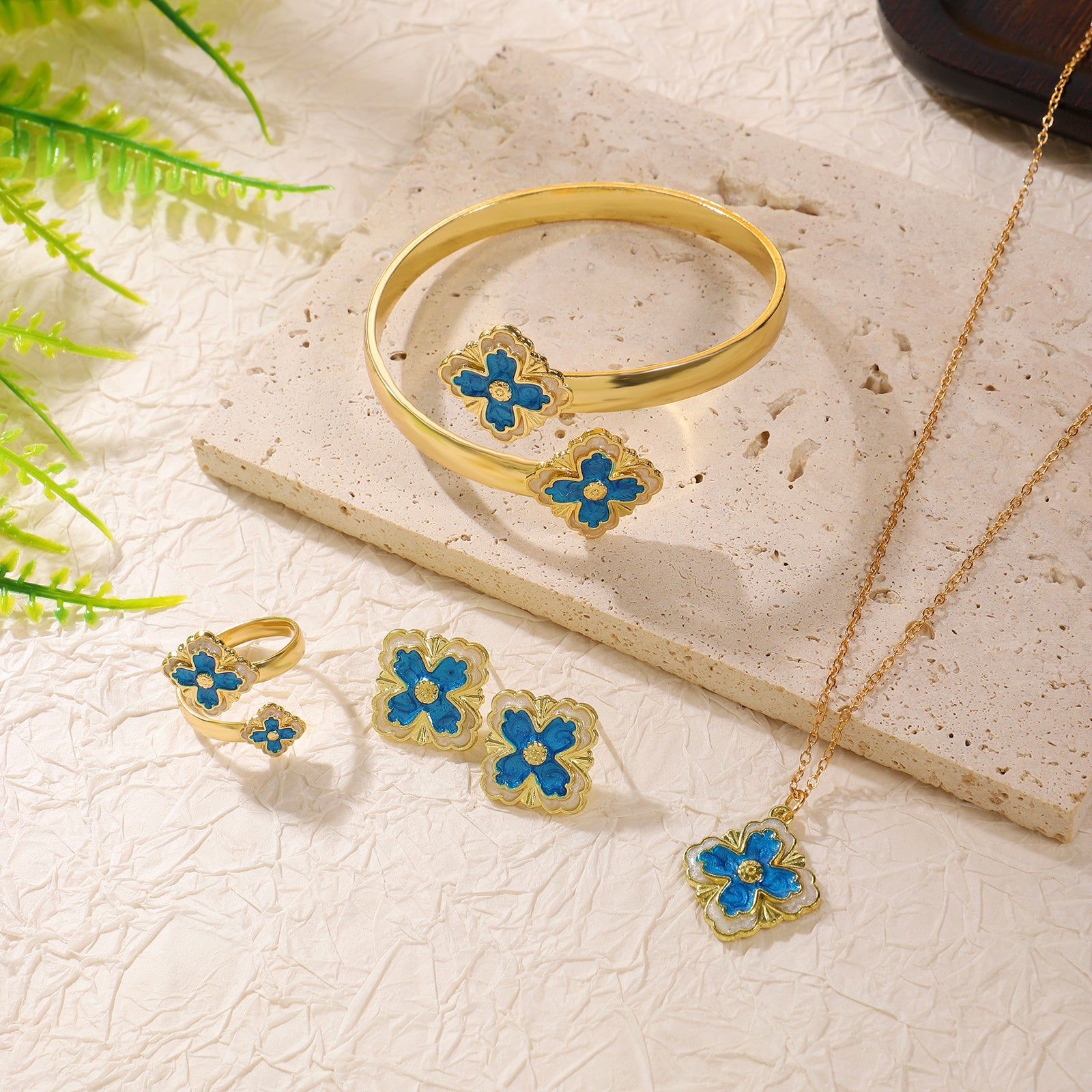 Lucky Clover Jewelry Set - Bracelet, Earrings, Ring & Necklace Jewelry Set LUNARITY GARAGE Blue