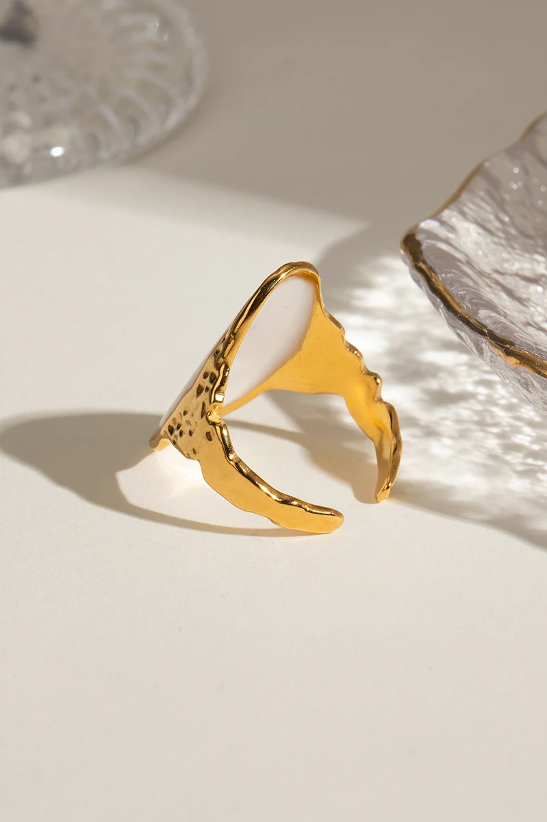 White Drip Oil Green Dried Flower Open Ring ring LUNARITY GARAGE