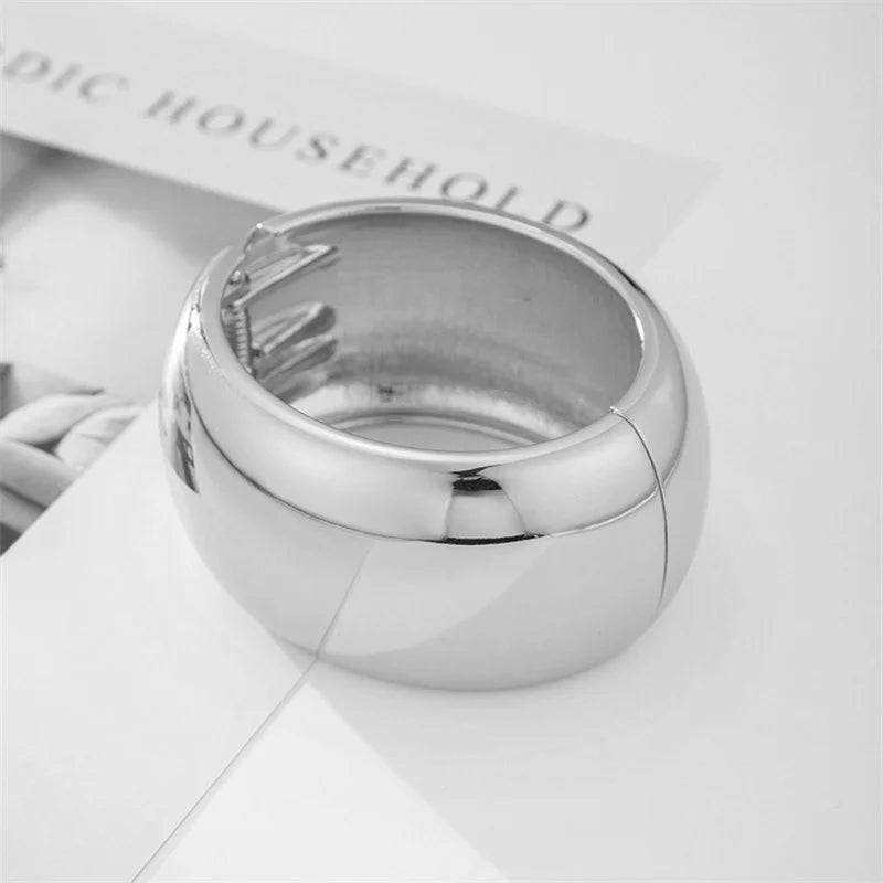 Vintage Geometric Wide Stripe Metal Open Bracelet Bracelets Lunarity Garage Silver 1