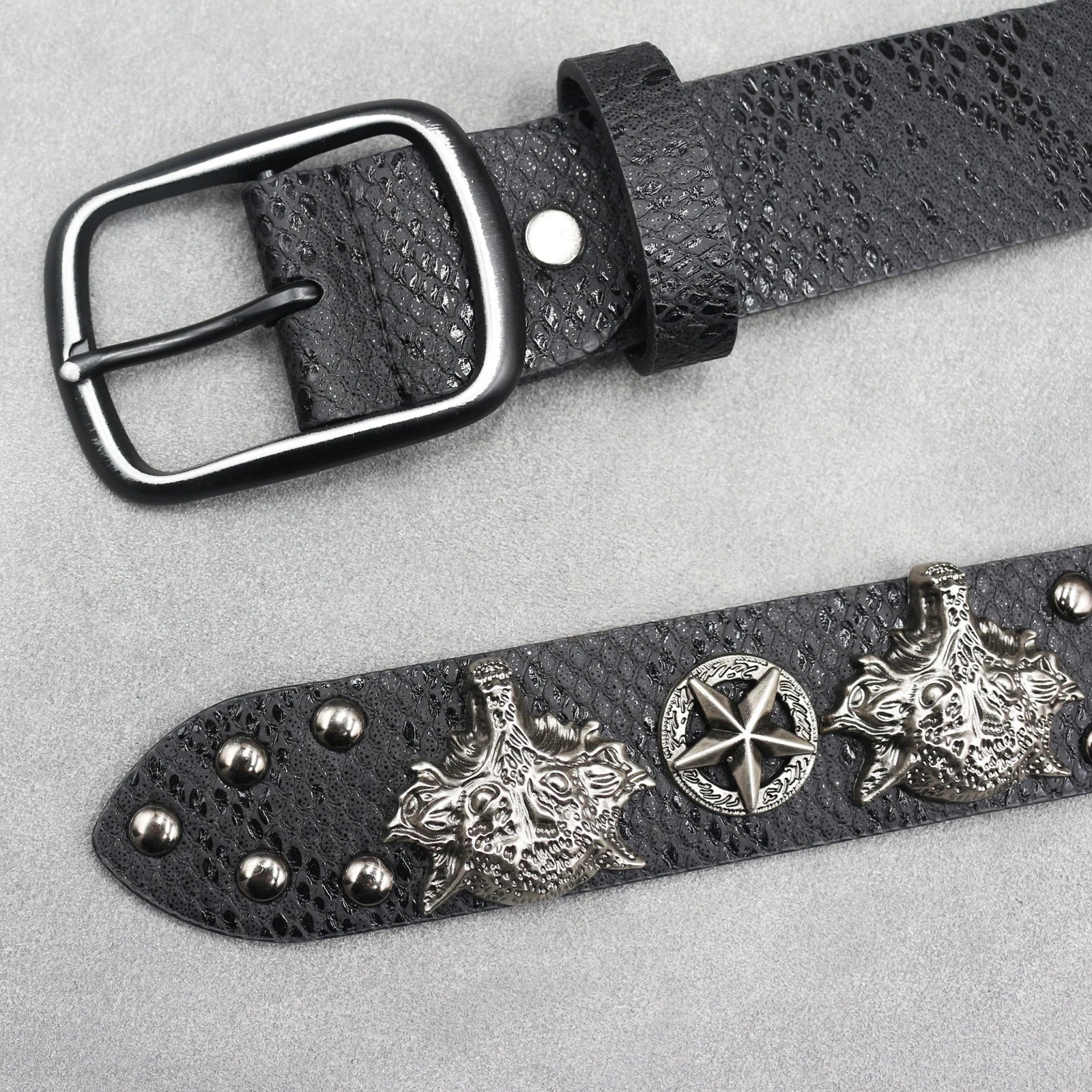 Fashion Wolf Rivet Belt – Studded Skull Punk Rock belt LUNARITY GARAGE