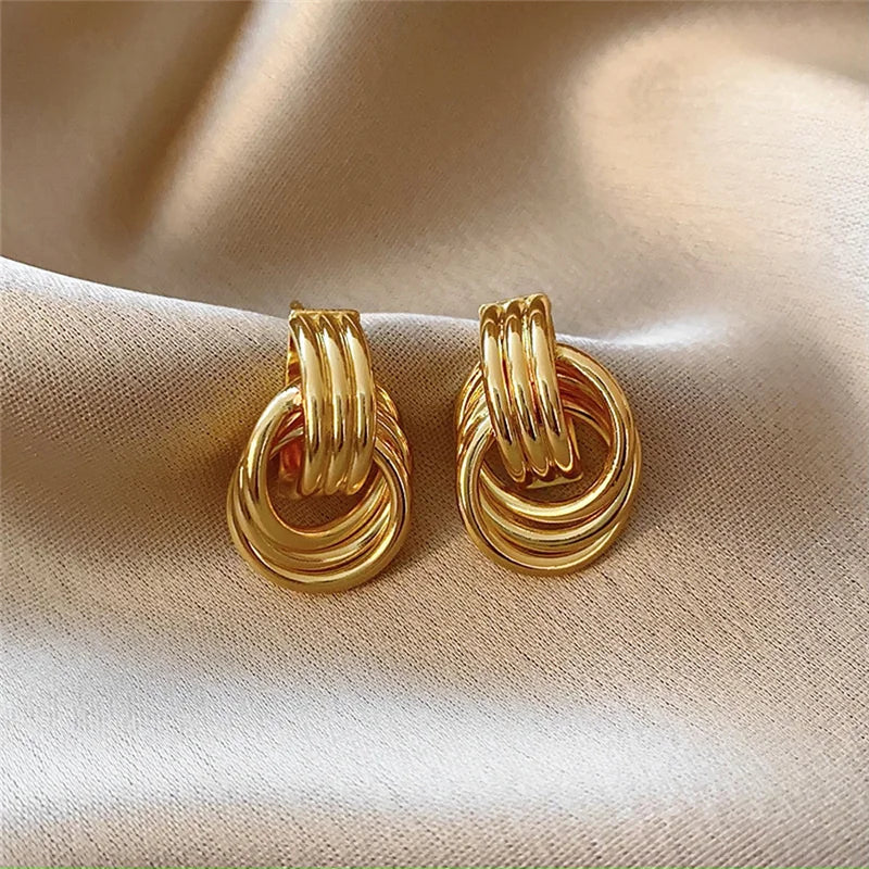 Fashion Gold Silver Color Knot Hoop Earring For Women Shiny Plating Trendy Earring Stud Cute Daily Wear Jewelry Earrings Lunarity Garage Gold-2