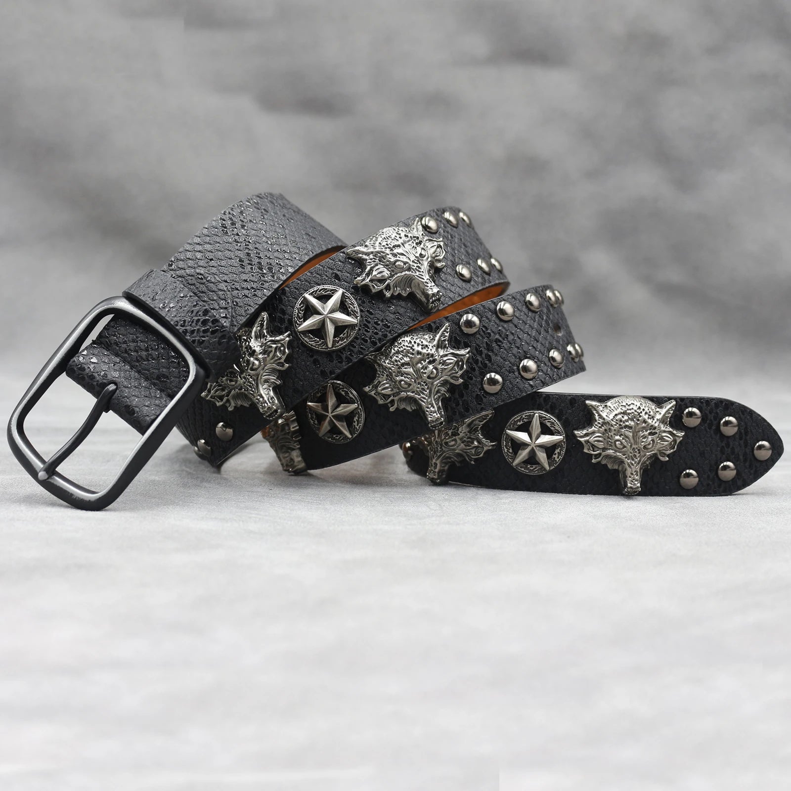 Fashion Wolf Rivet Belt – Studded Skull Punk Rock belt LUNARITY GARAGE