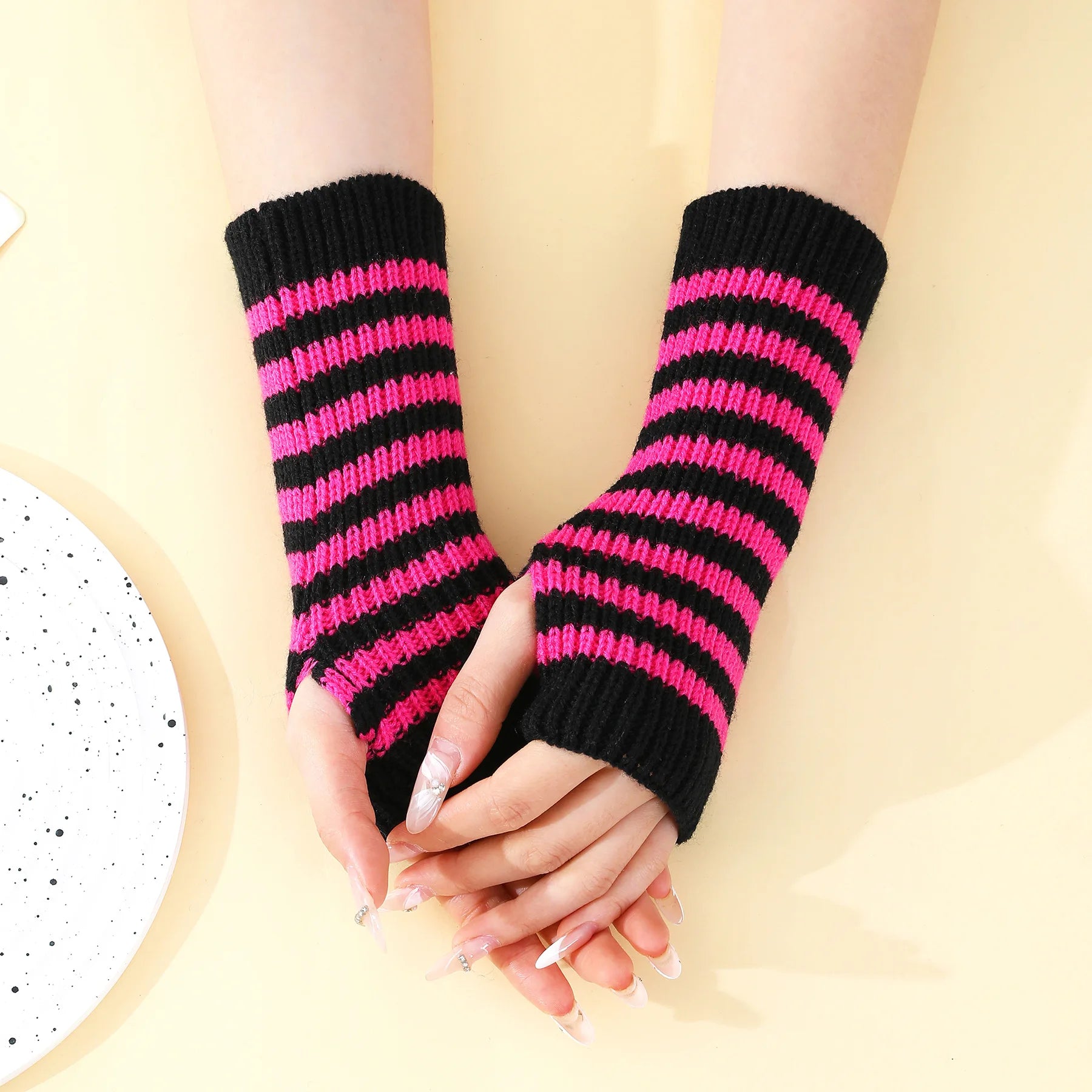 Striped Knitted Fingerless Gloves – Japanese Harajuku JK Style, Y2K Winter Cuff Gloves & Mittens Gloves LUNARITY GARAGE pink