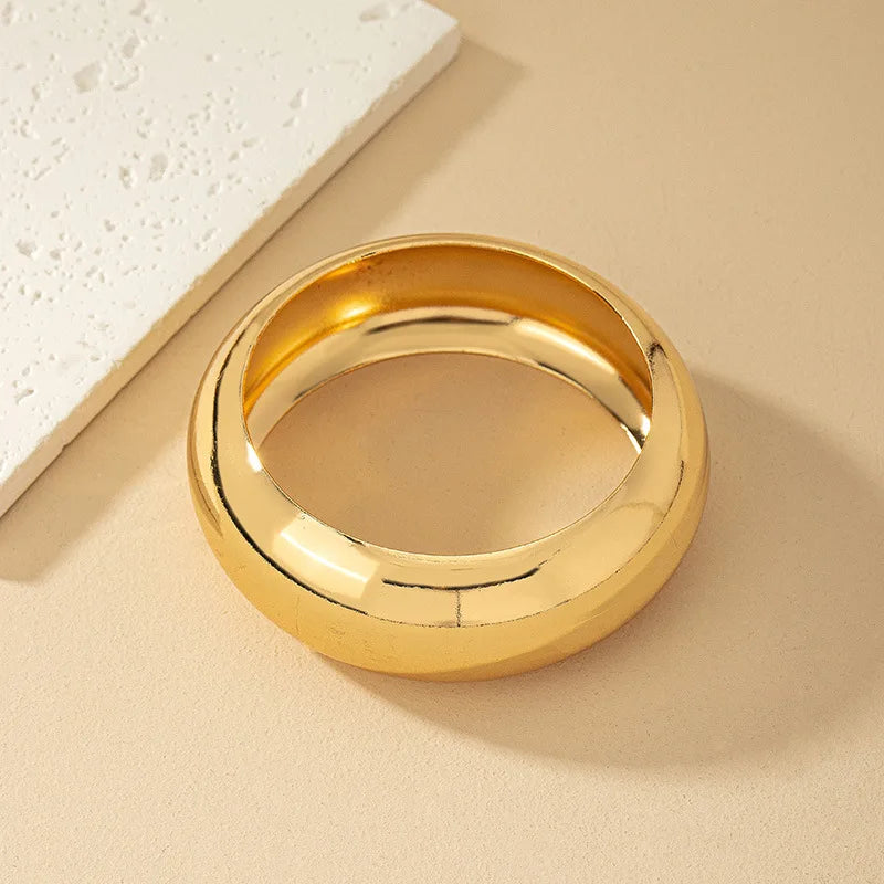 Vintage Hyperbole Geometric Wide-Face Bangles Bracelets Lunarity Garage Gold