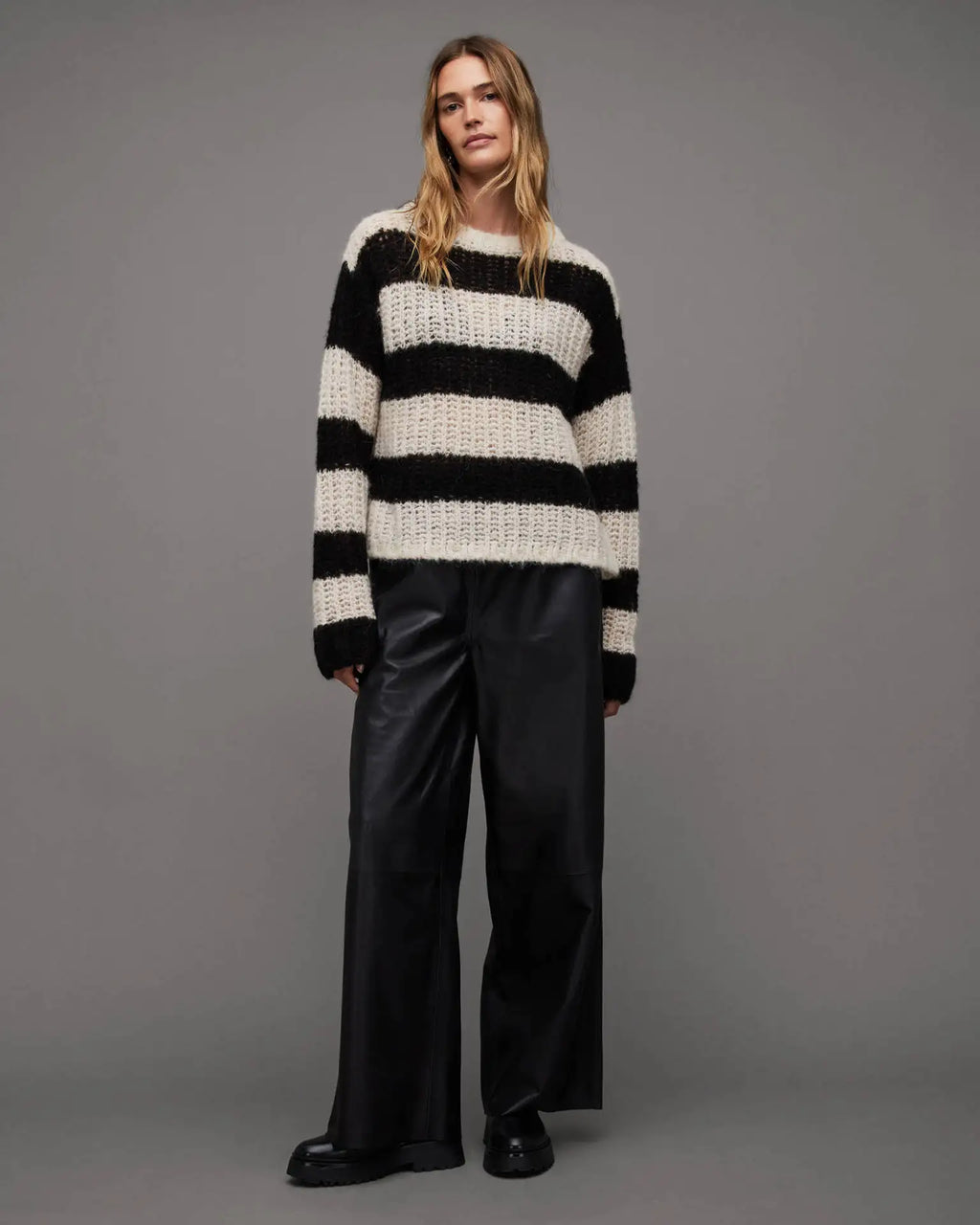 Striped Crochet Loose-Fit Sweater – Casual O-Neck Knit Top Sweaters LUNARITY GARAGE