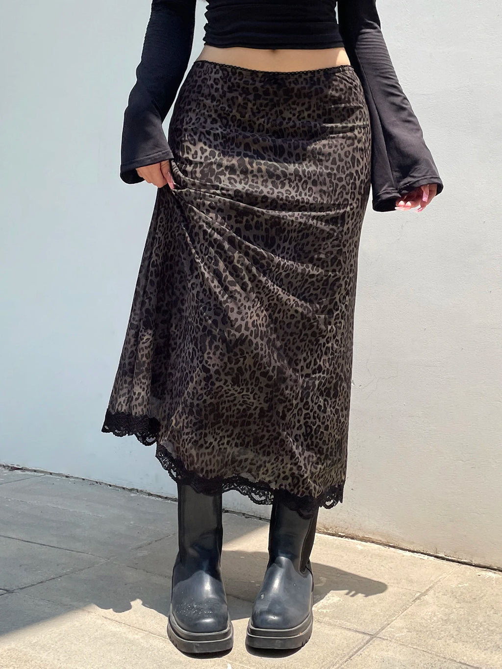 Retro Brown Leopard Y2K Long Skirt with Lace Trim for Women skirt LUNARITY GARAGE