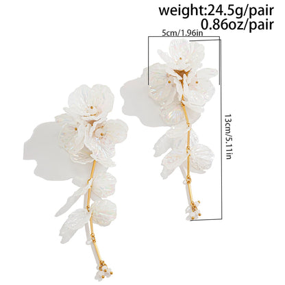 Elegant White Petal Flower Drop Earrings – Kpop Aesthetic Bridal Jewelry for Women Earrings Lunarity Garage