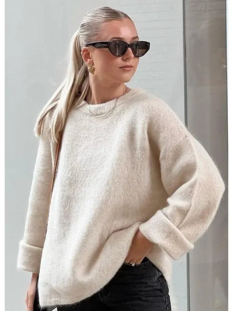 Cozy Oversized Knit Sweater – Effortless Elegance & Warmth Sweaters Lunarity Garage