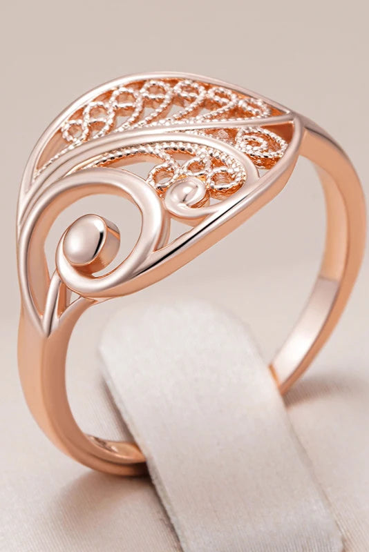Glossy Rose Gold Hollow Flower Bridal Ring – Unique Ethnic Jewelry ring LUNARITY GARAGE