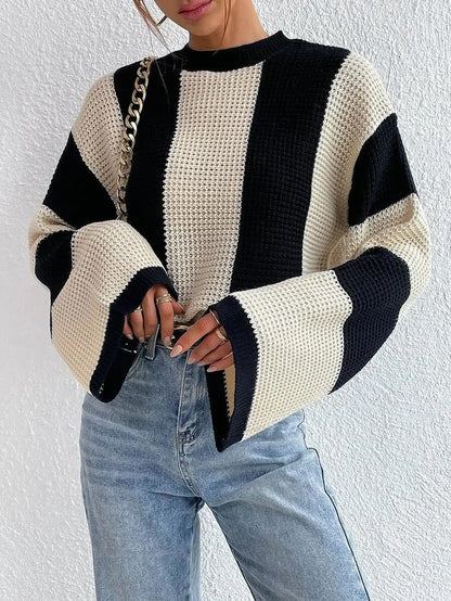 O-Neck Knitted Pullover – Flare Sleeve Crochet Y2K Sweater Sweaters LUNARITY GARAGE