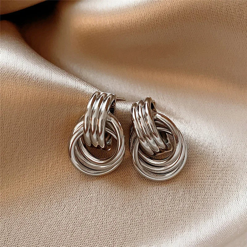 Fashion Gold Silver Color Knot Hoop Earring For Women Shiny Plating Trendy Earring Stud Cute Daily Wear Jewelry Earrings Lunarity Garage Silver-2