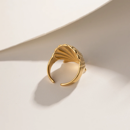 Shell Texture Chunky Gold Ring ring LUNARITY GARAGE   