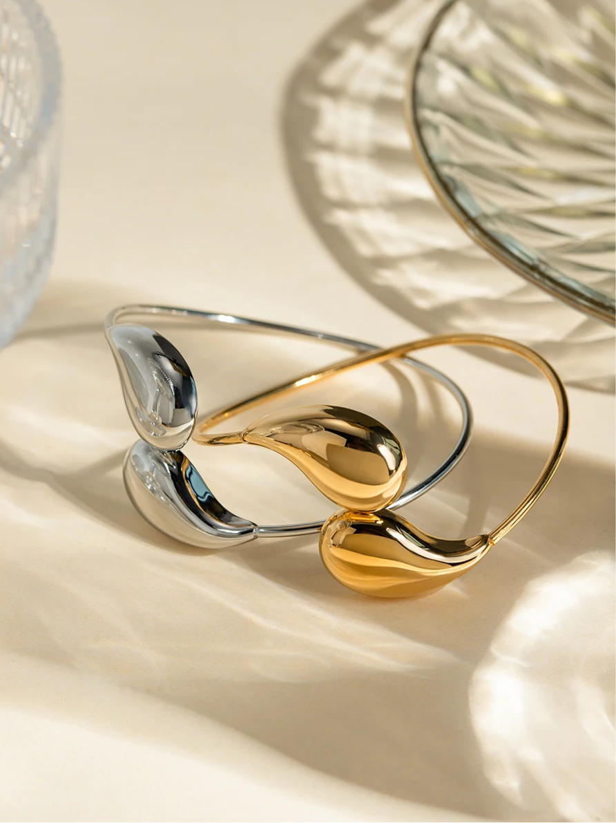 Sophisticated Geometric 18K Stainless Steel Water-Drop Shaped Open Bracelet bracelets LUNARITY GARAGE